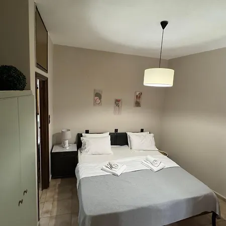 Nicolas Aparthotel Palaiochora