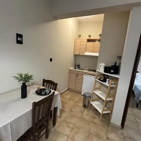 Aparthotel Nicolas Palaiochora