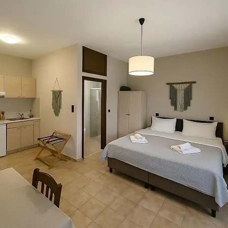 Aparthotel Nicolas Palaiochora